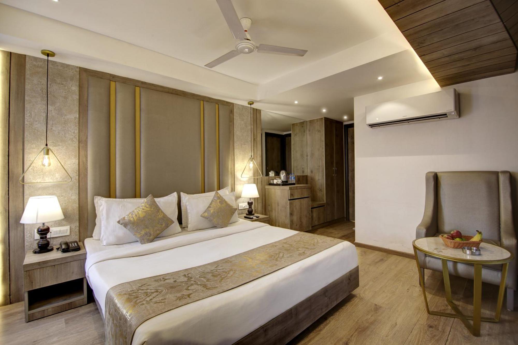 Hotel Town Pallace Inn Patel Nagar New Delhi Zewnętrze zdjęcie