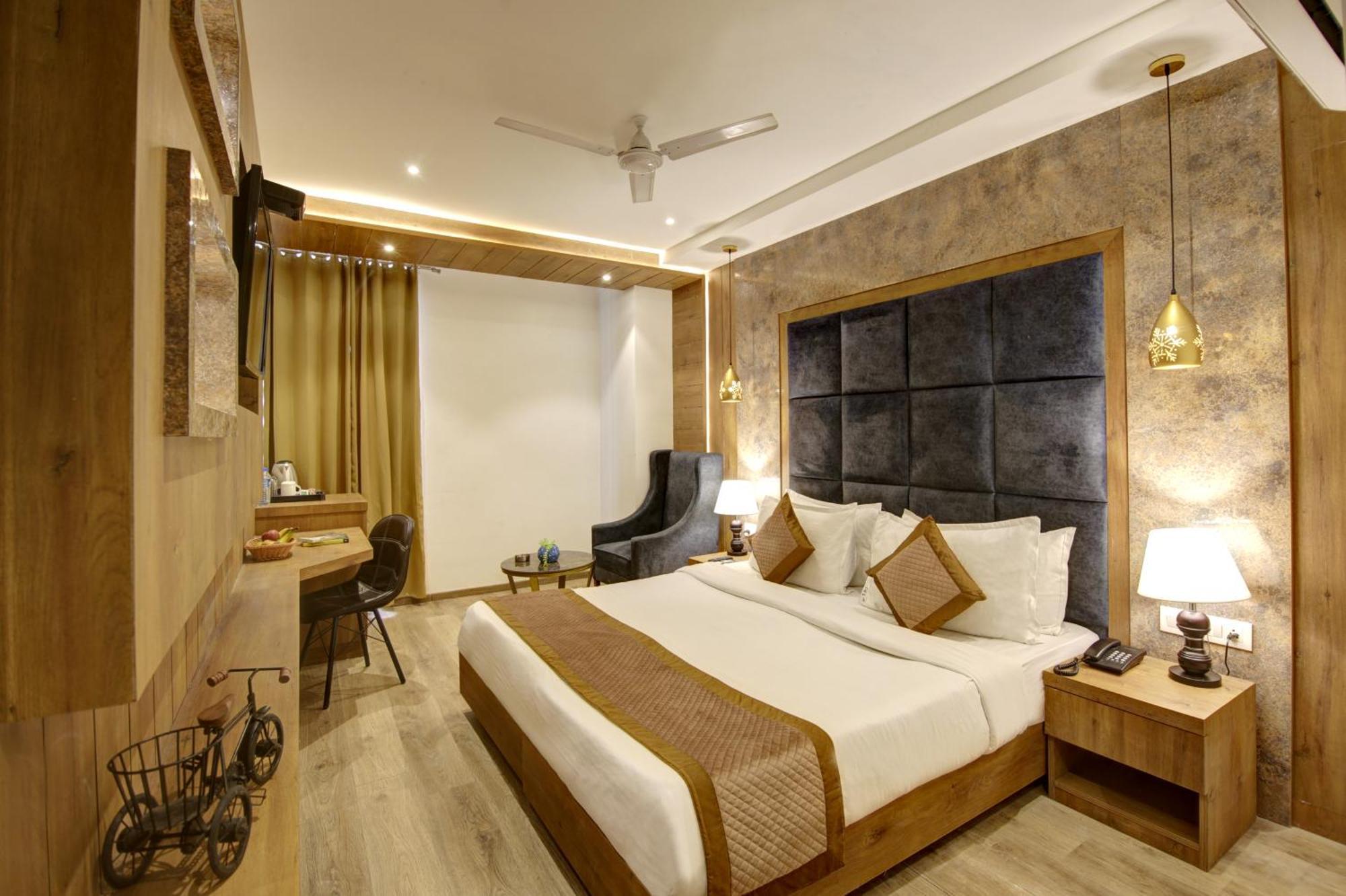 Hotel Town Pallace Inn Patel Nagar New Delhi Zewnętrze zdjęcie